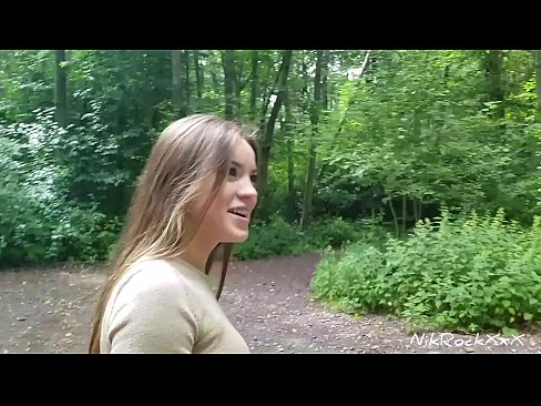 ❤️ Evelina'ya halka açık bir yerde sevişmemizi önerdim! O evet dedi. Sonra onu kıçından becerdim ve ağzına cum. Sonra kendine kızdı. Süper seks bizde ❌