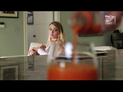 ❤️ Büyük memeli ve sıkı kedi ile sıcak kız kaybeden horoz alır, ama çok zor Süper seks bizde ❌